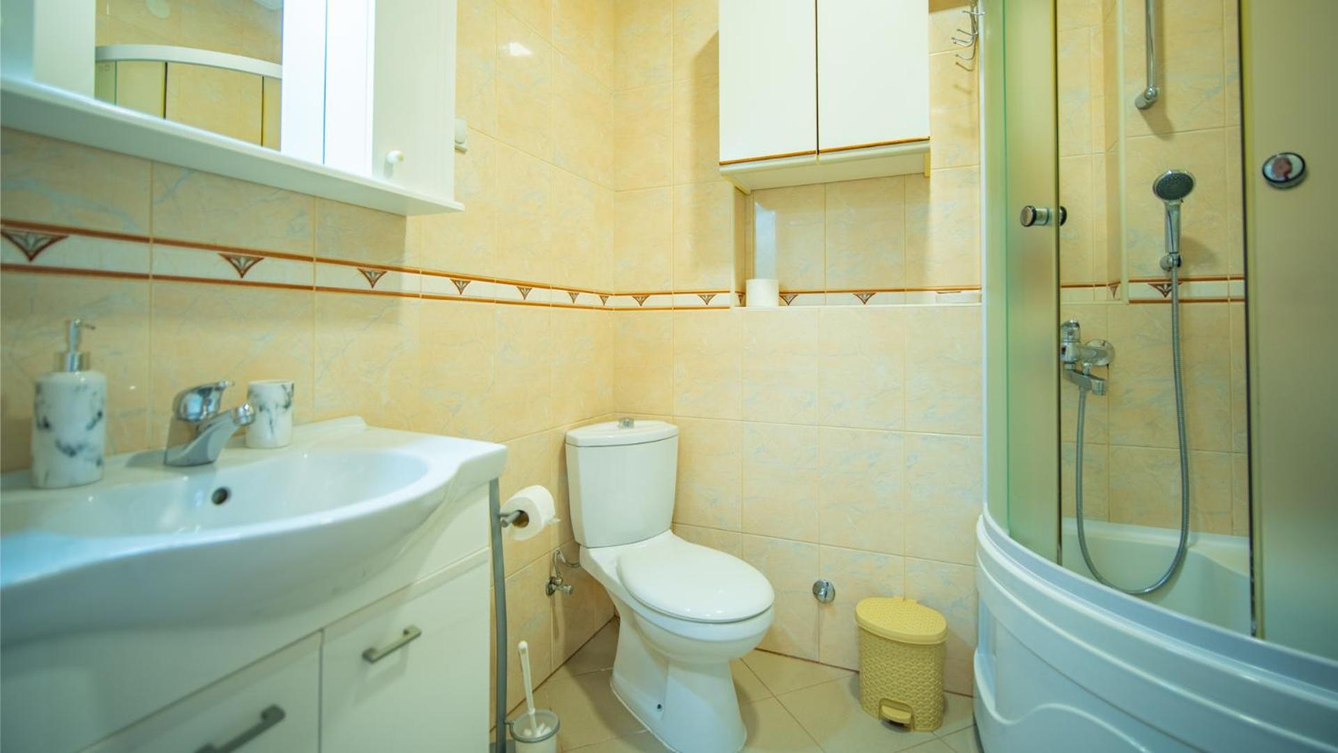 Apartmani Ana Тиват Екстериор снимка
